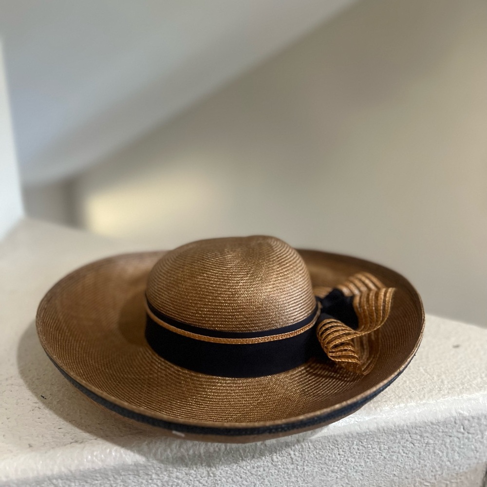 Ruth Kropveld Chapeau Creations Tan Color Straw Hat‎ W/ Flower Vintage  Hat